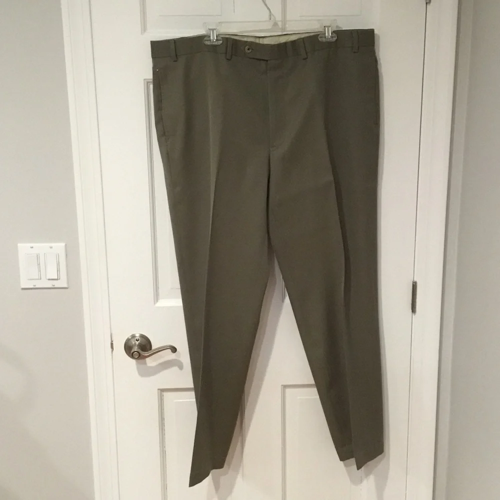 Brooks Brothers Light Olive Green Dress Pants - Classic Front Crease - Picture 1 of 4